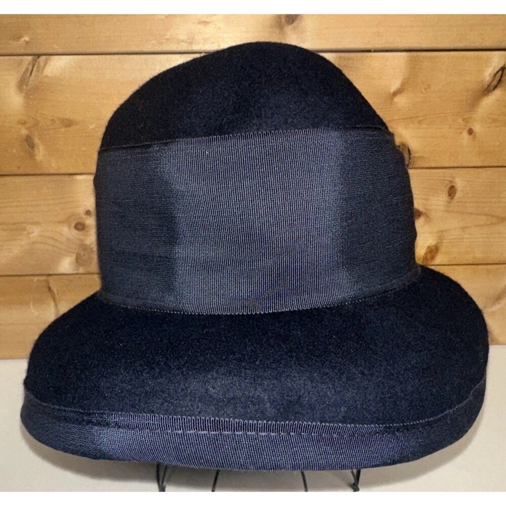 Vtg Michael Howard Miss Biermer. 100% Wool Felt Hat Women’s Navy Blue USA